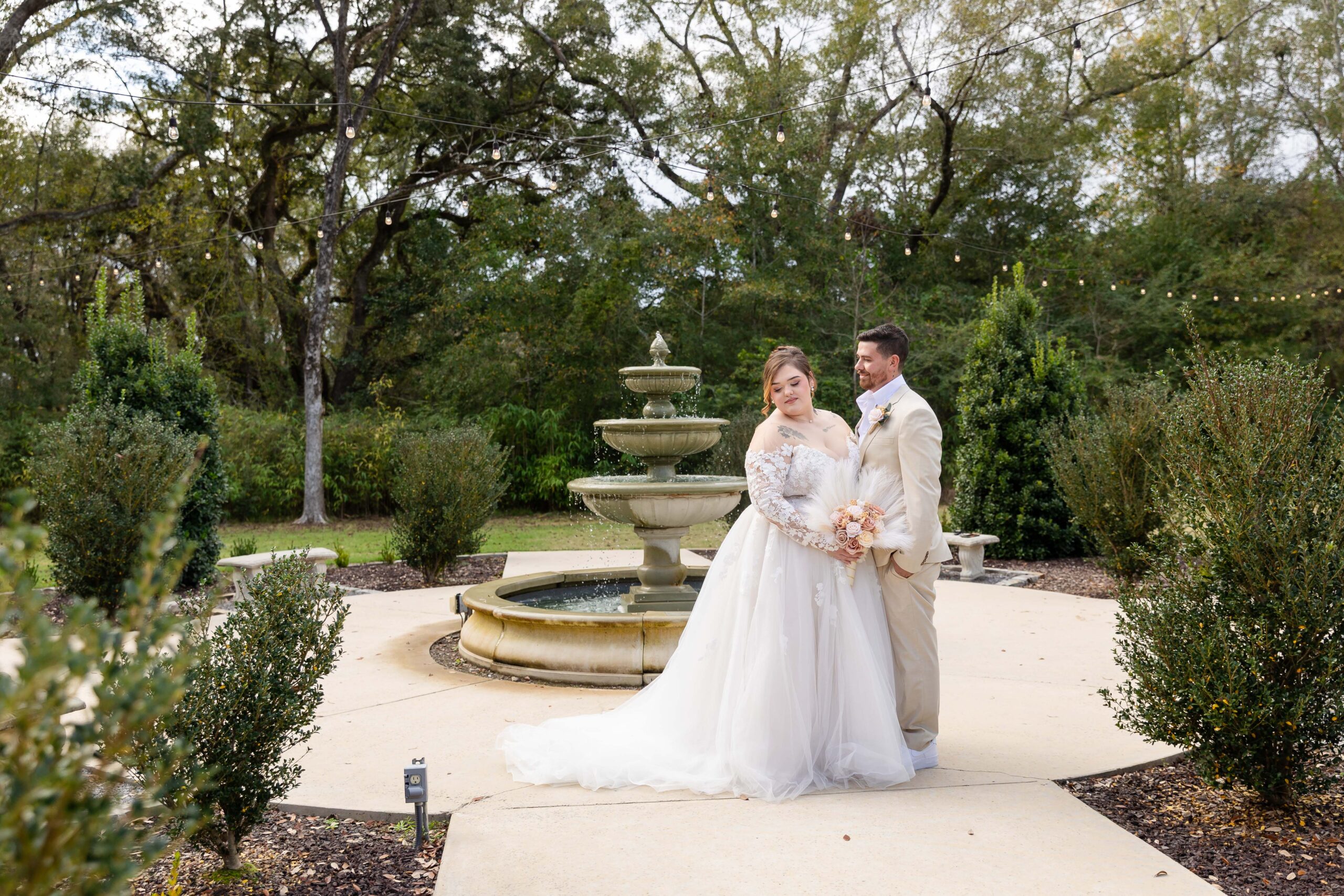 Elegant outdoor wedding ceremony at Oak Hill Estates in Summit, MS, captured by preferred photography and videography team Dear Magnolia Films.